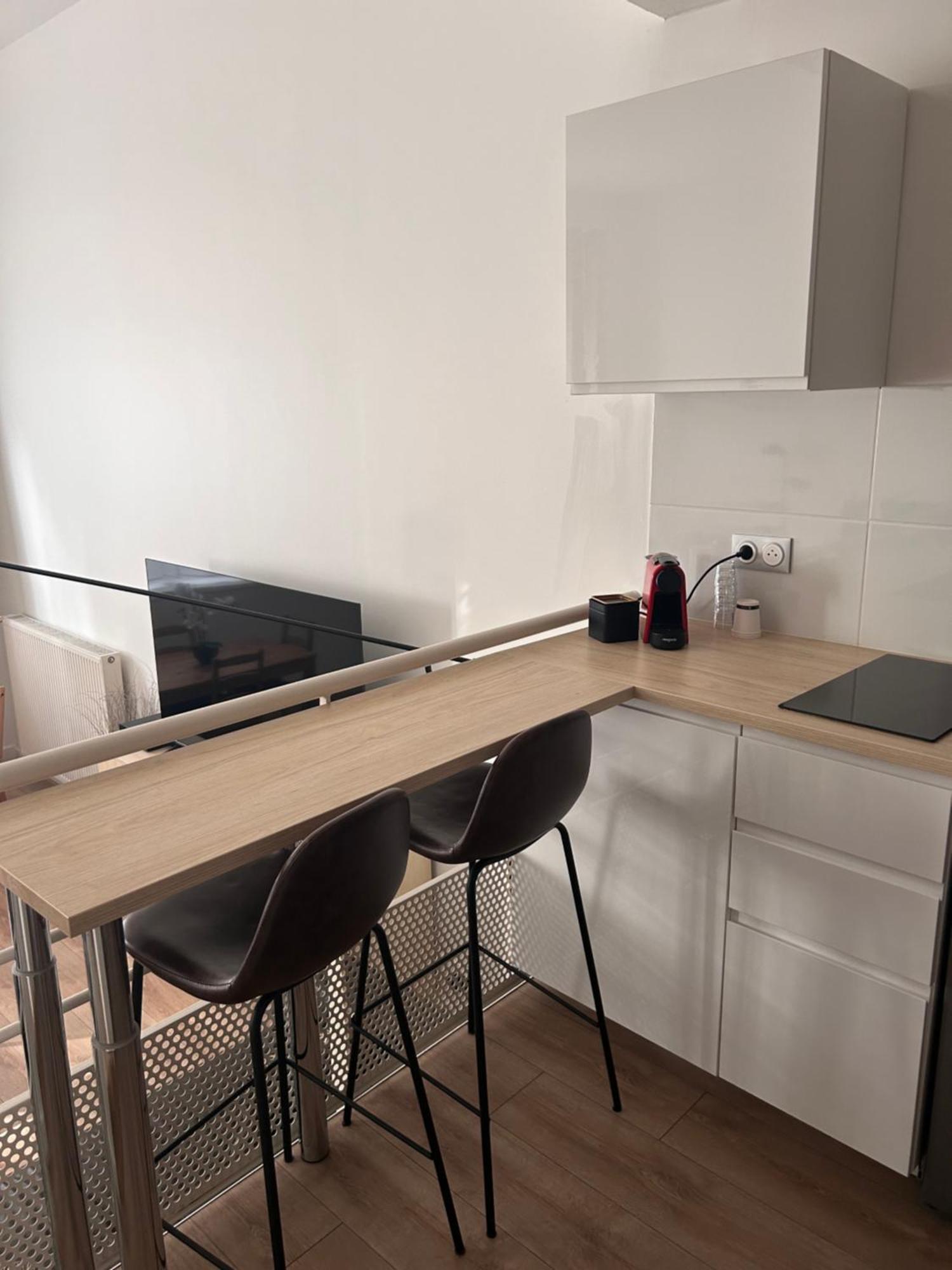 Appartamento / Loft 8eme Parigi